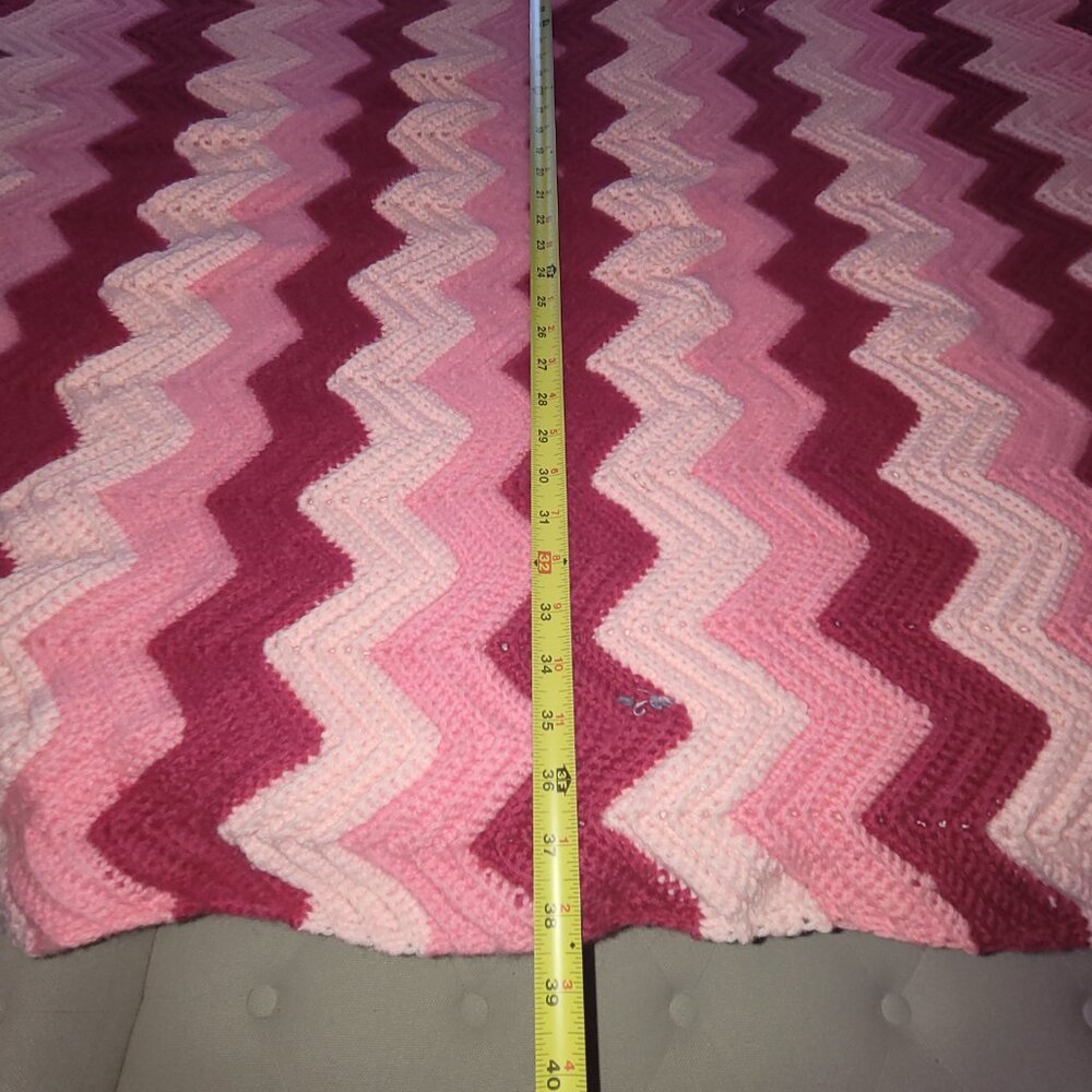 Handmade Crochet Afghan Throw Lap Blanket Zig Zag Ripple Pattern Chevron - Picture 7 of 11